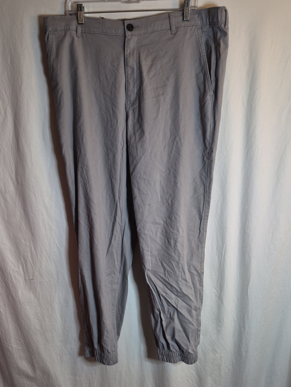 Amazon Essentials Light Gray Elastic Cuff Joggers